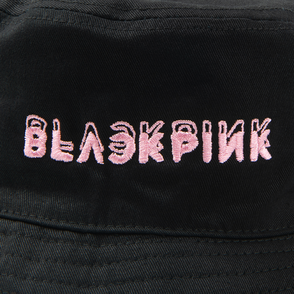 BORN PINK TOUR LOGO BUCKET HAT DETAIL