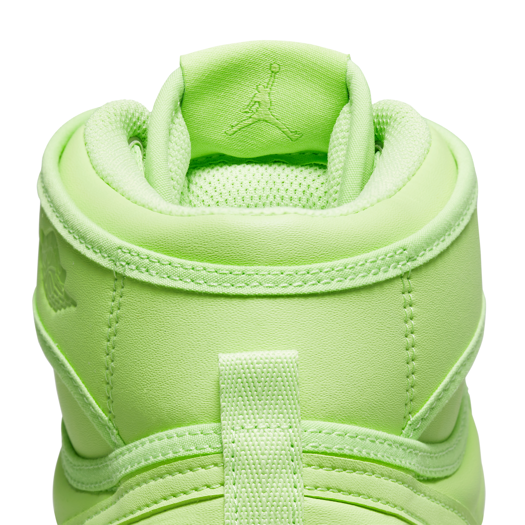 Billie Eilish x Air Jordan 1 KO Tongue Detail 2